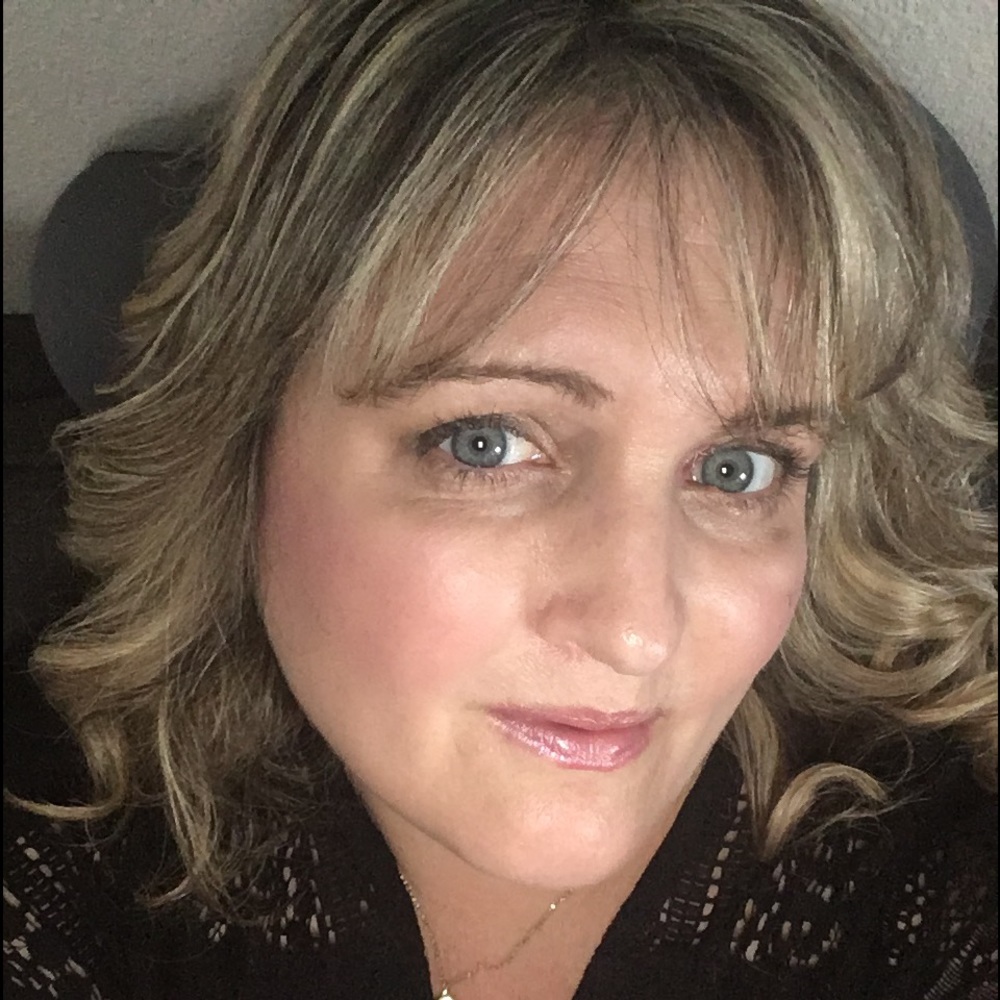 Meet your Posher, Liza